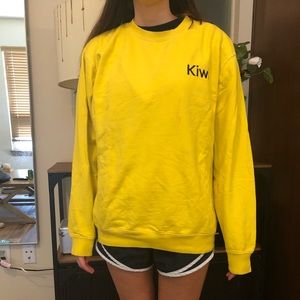 LE RARE Harry styles Kiwi yellow sweatshirt